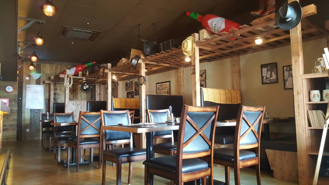 Element Design Resources offers expert commercial interior design in Malaysia, specializing in restaurants, cafés, retail shops, offices, clinics & schools.